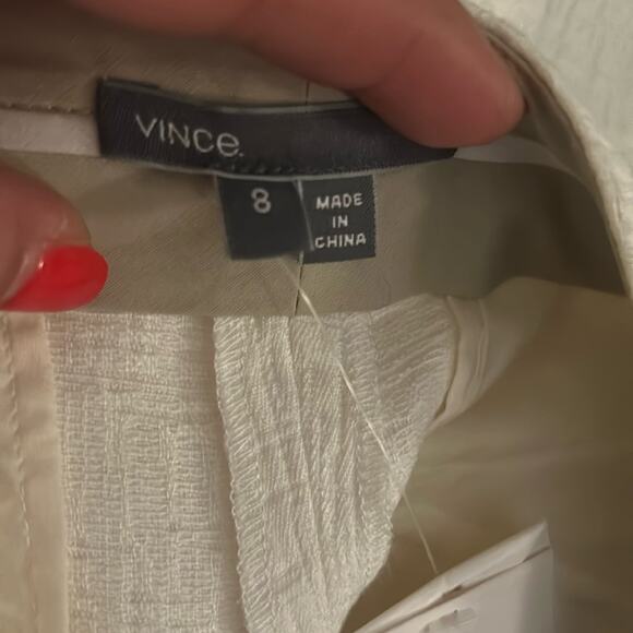NWT Vince Pintuck Jacquard Cotton Blend Shorts in Cream Size 8 MSRP $245 - Picture 6 of 6